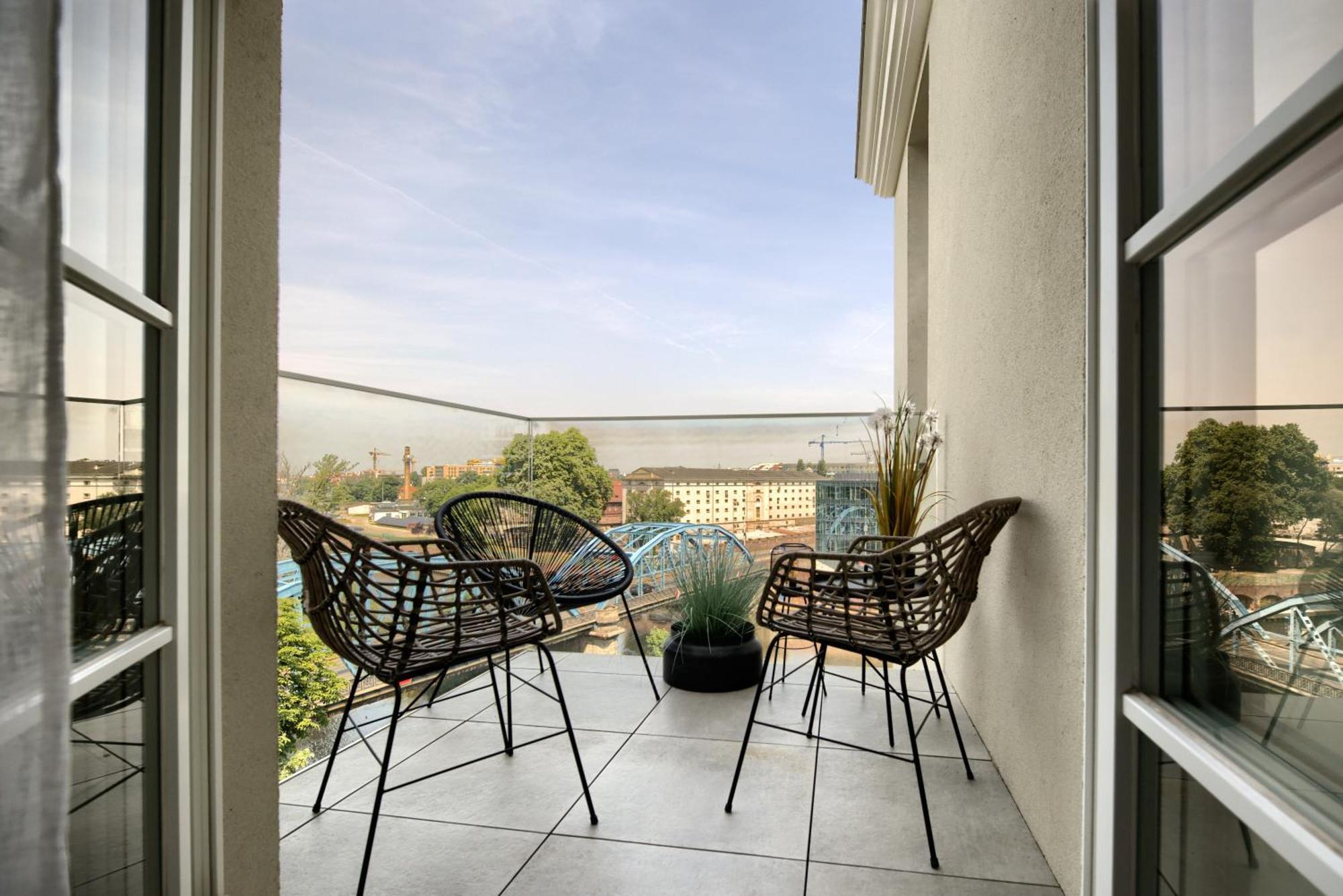 Aboutartapartments - By The River Wroclaw Ruang foto